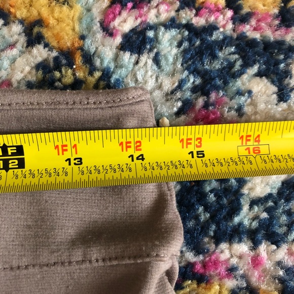 3 mini skirts - Picture 12 of 16